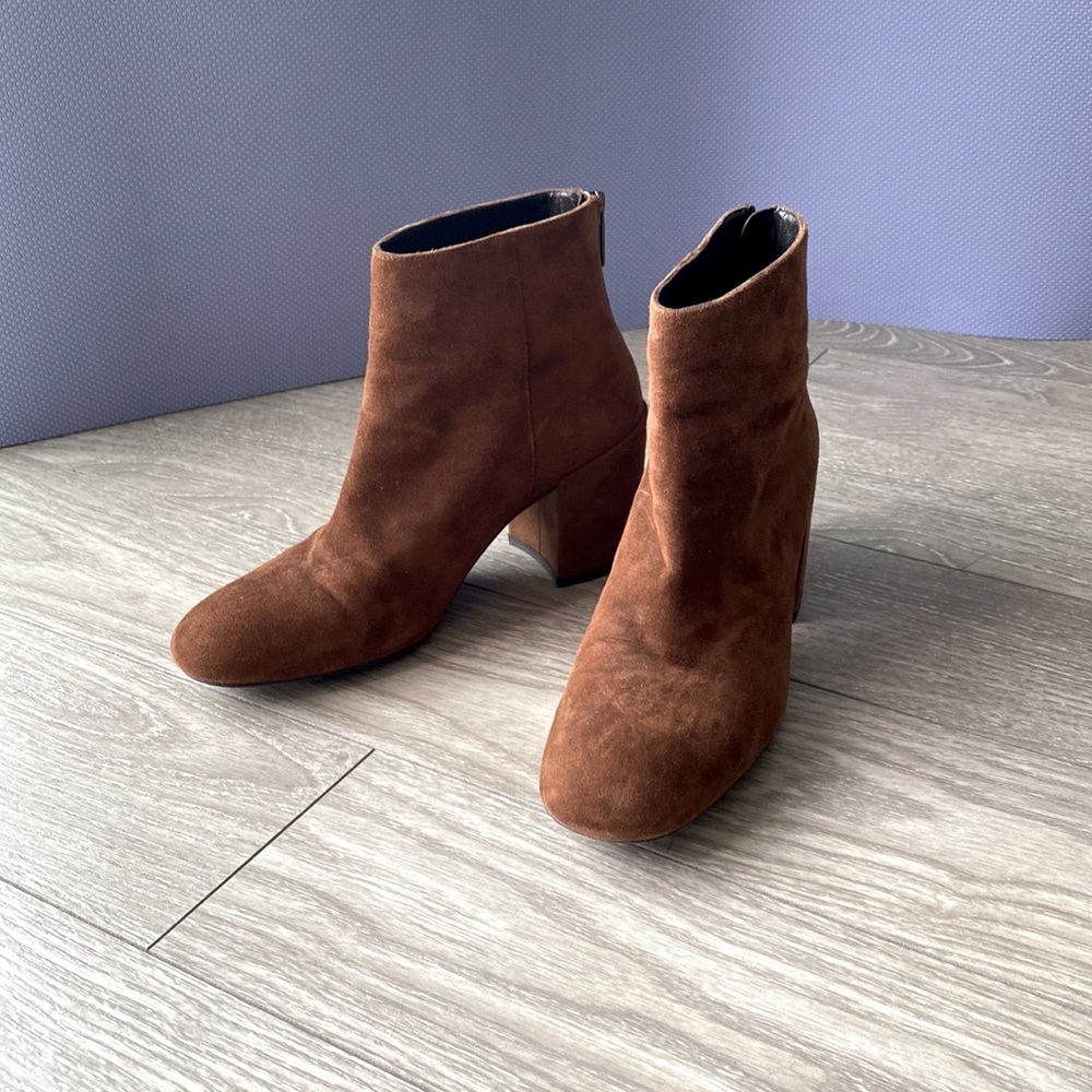 Stuart Weitzman Bacari suede ankle boots 6.5 - walnut